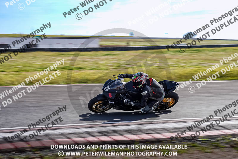 cadwell no limits trackday;cadwell park;cadwell park photographs;cadwell trackday photographs;enduro digital images;event digital images;eventdigitalimages;no limits trackdays;peter wileman photography;racing digital images;snetterton;snetterton no limits trackday;snetterton photographs;snetterton trackday photographs;trackday digital images;trackday photos